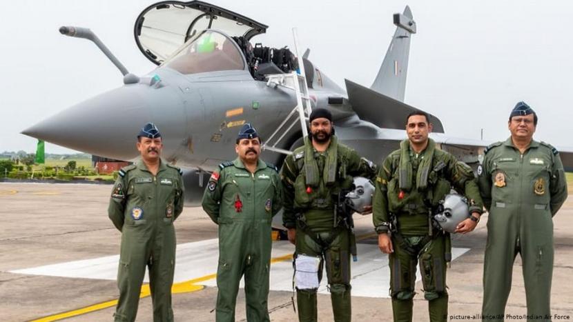 picture-alliance/AP Photo/Indian Air Force