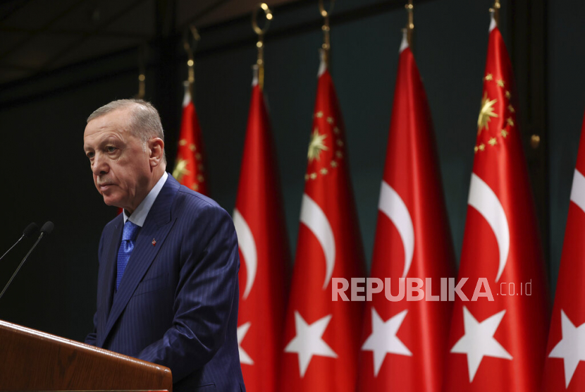 Presiden Turki Recep Tayyip Erdogan menegaskan kembali tekadnya untuk memperkuat hubungan dengan Israel