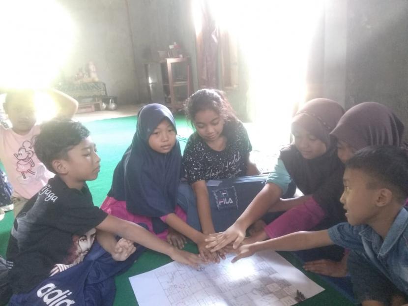 Meningkatkan Kemampuan Edukasi dengan Permainan Ular Tangga