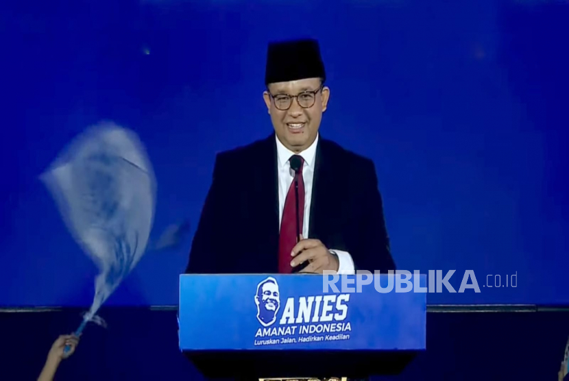 Bakal capres Koalisi Perubahan untuk Persatuan, Anies Rasyid Baswedan dalam pidatonya di acara relawan Amanat Indonesia (Anies), Stadion Tennis Indoor Senayan, Jakarta, Ahad (7/5/2023). 