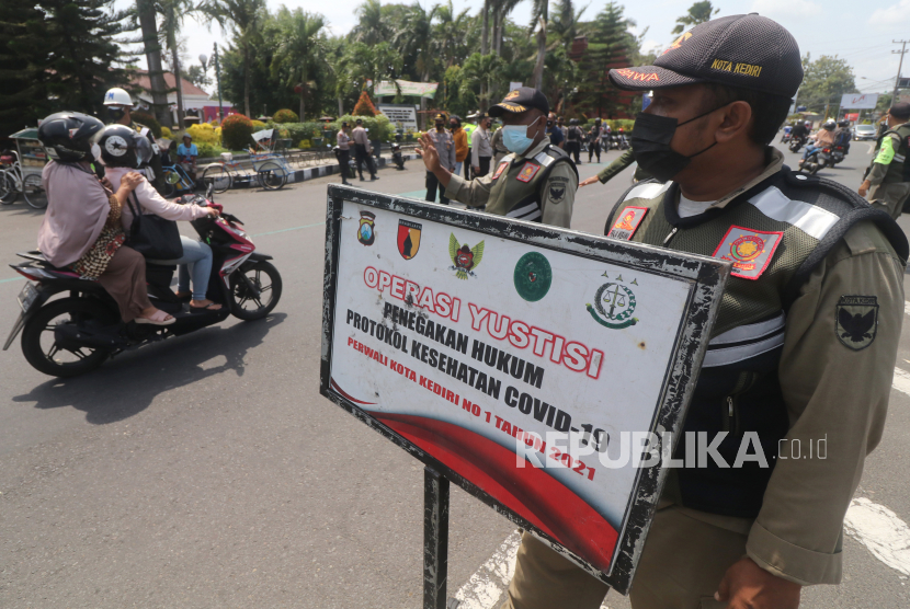 Wagub Jateng: Kecamatan Bandel Soal Prokes Lockdown Saja (ilustrasi).