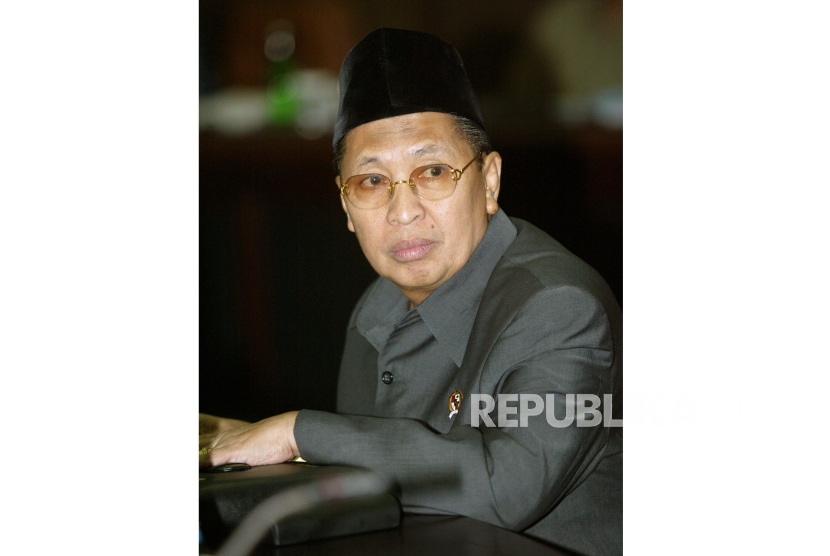 Jejak Wapres ke-9 Hamzah Haz, Menang Bersaing dengan SBY Hingga Mengibarkan Tinggi PPP