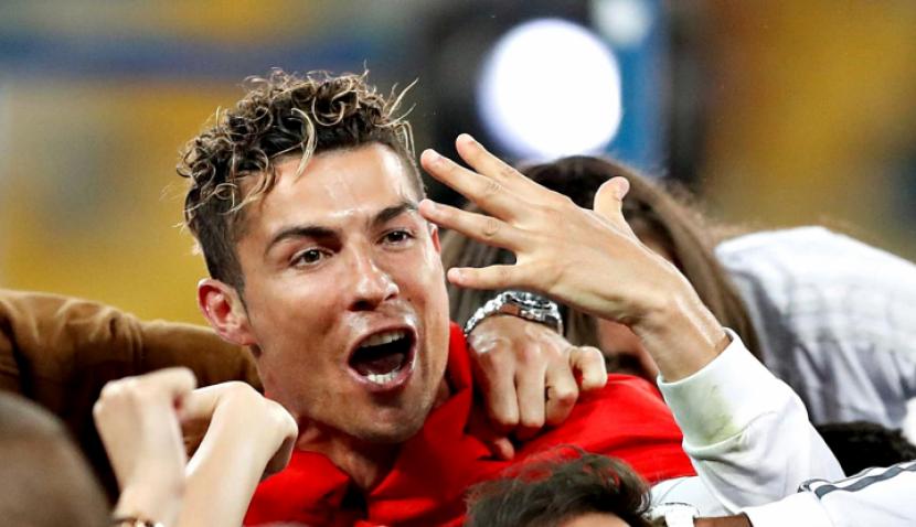 Cristiano Ronaldo: Bisnisnya Bejibun, Gak Aneh Kekayaan Cristiano Ronaldo Capai Rp6,8 Triliun!. (FOTO: Reuters/Andrew Boyers)