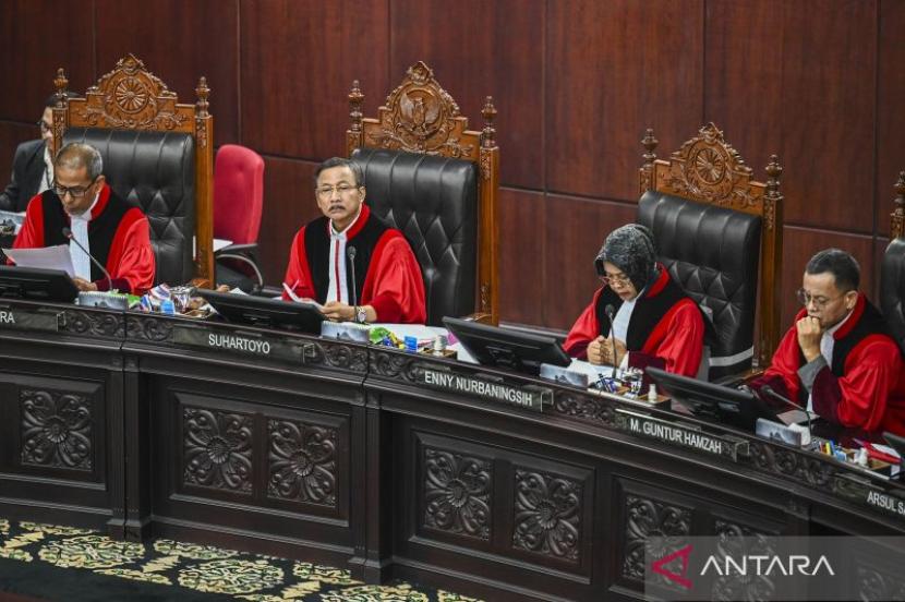 MK Tegaskan Pilkada Tetap Dilakukan Secara Langsung oleh Rakyat