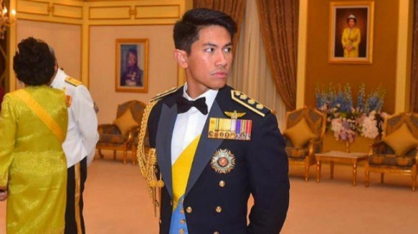 Abdul Mateen, putra Sultan Hassanal Bolkiah: Sosok Pangeran Abdul Mateen dari Brunei Darussalam tengah menjadi perbincangan hangat