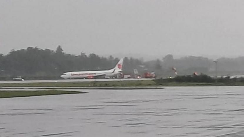 Pesawat Lion Air dikabarkan tergelincir di Bandara Radin Inten Lampung 