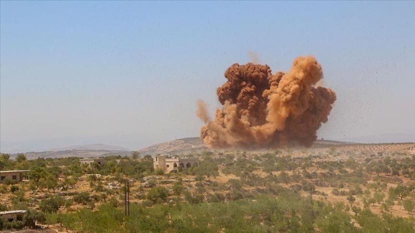 Sepuluh roket yang ditembakkan dari wilayah Mayadin, timur Suriah, pada Rabu (5/1/2022) menghantam daerah dekat ladang minyak Al-Omar di provinsi Deir ez-Zor, tempat pangkalan pasukan Amerika Serikat (AS) berada.