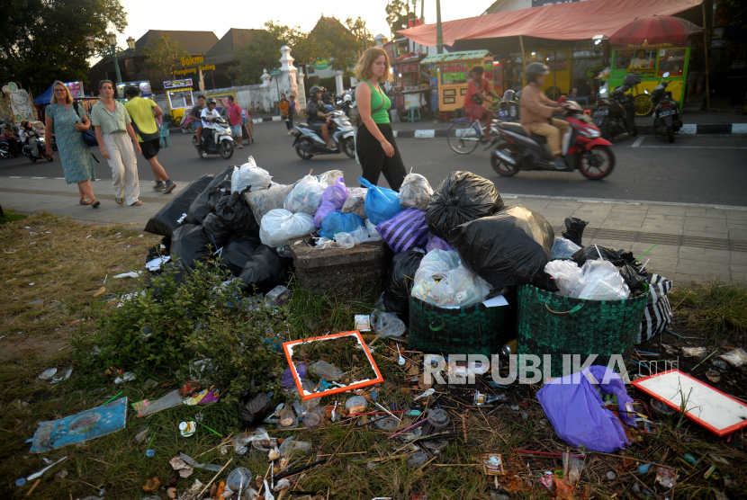 Tumpukan sampah di salah satu titik di Kota Yogyakarta. (ilustrasi)