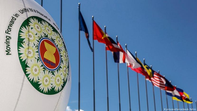 Menanti Sikap Tegas ASEAN Atas Konflik di Myanmar