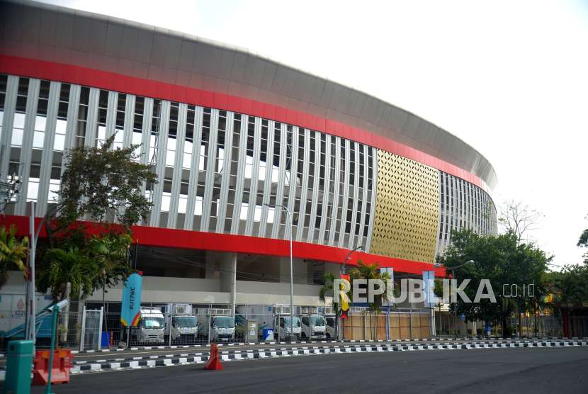 Kawasan Stadion Manahan steril dari pengunjung jelang Piala Dunia U17 di Surakarta, Jawa Tengah.