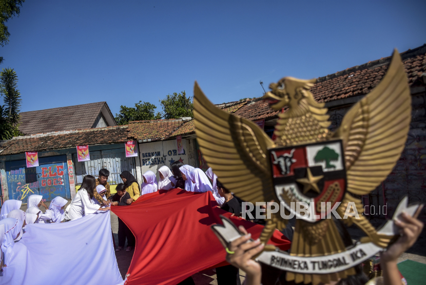 Bendera merah putih dan Garuda Pancasila. (ilustrasi)