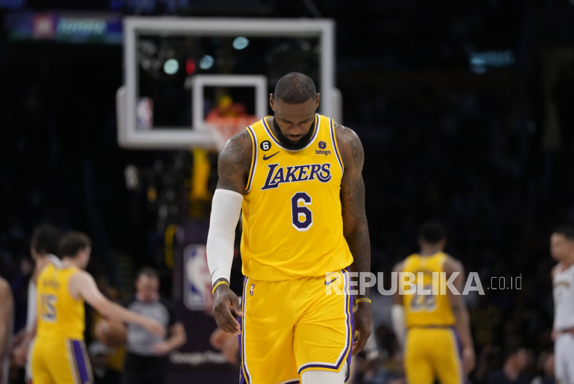 Bintang NBA dari klub Los Angeles (LA) Lakers, LeBron James.