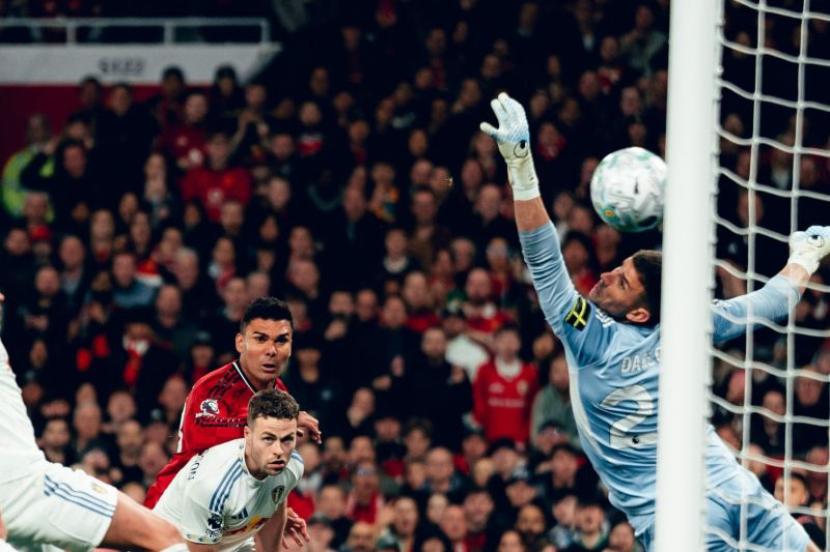 Manchester United telan kekalahan 1-2 ketika jamu Leeds United.