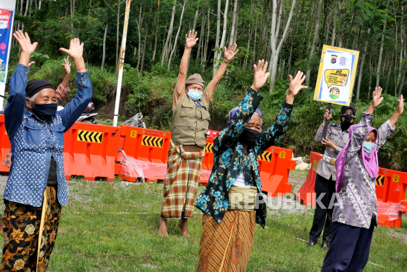 Trauma Healing Untuk Warga Pengungsi Gunung Merapi | Republika Online