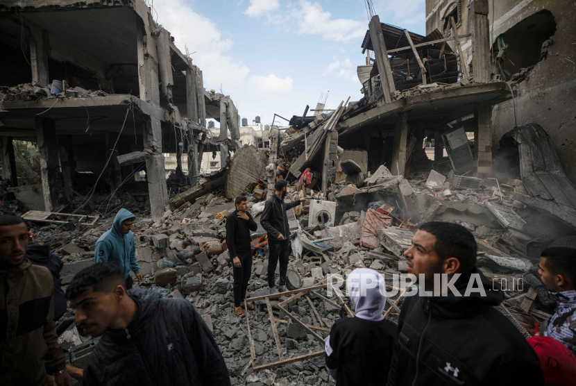 Reruntuhan bangunan di Gaza Palestina akibat agresi militer Israel pada 20 November 2023.