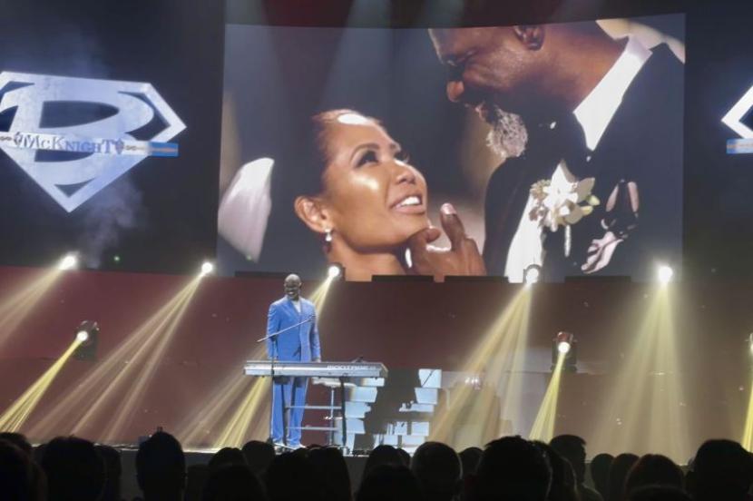 Brian McKnight Ungkap Perubahan Pandangan Cinta di Konser Jakarta