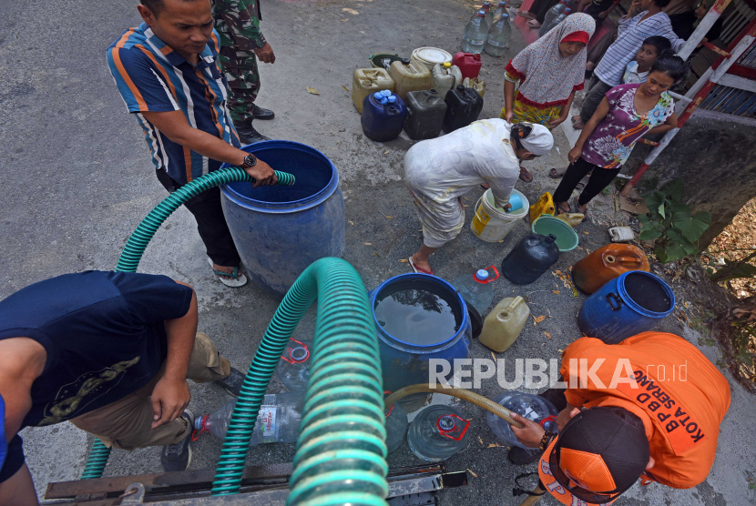 Penurunan ketersediaan air di Indonesia, khususnya di Pulau Jawa dan Nusa Tenggara, diproyeksikan terjadi pada periode 2020-2045.