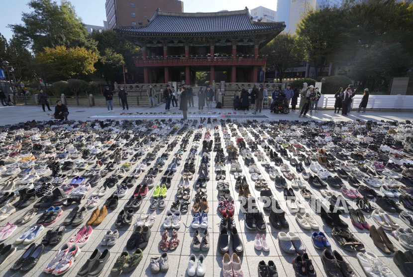 Ratusan pasang sepatu yang simbolkan korban di Gaza, Palestina