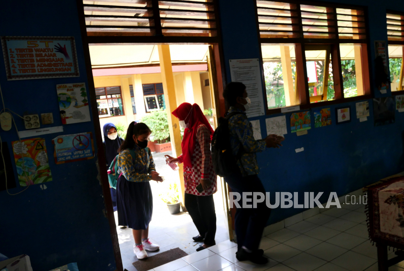 Pemerintah Kota (Pemkot) Yogyakarta menerbitkan imbauan agar siswa tidak bepergian meskipun sekolah akan diliburkan mengacu kepada kalender pendidikan awal terkait ketentuan libur semester ganjil tahun ajaran 2021/2022. (Foto: Sekolah di Yogyakarta)