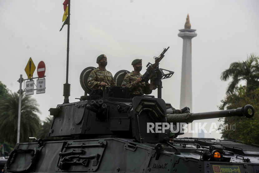 In Picture: Parade Peringatan HUT Ke-77 TNI