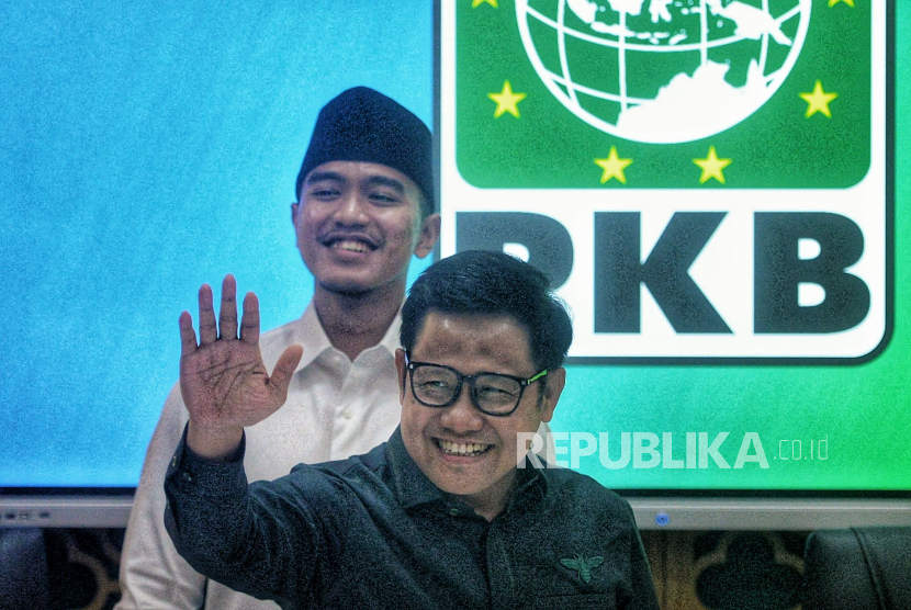 Ketua Umum PKB Muhaimin Iskandar bersama dengan Ketua Umum PSI Kaesang Pangarep saat silahturahmi di Kantor DPP PKB, Jakarta, Selasa (6/8/2024).