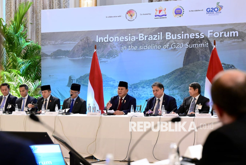 Presiden Prabowo Subianto menghadiri Forum Bisnis Indonesia–Brasil, di sela-sela KTT G20 di Istana Copacabana, Rio De Janeiro, Brasil, Senin (18/11/2024) WIB. 