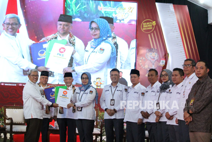 Pasangan Ahmad Syaikhu dan Ilham Habibie (ASIH) Paslon Pilgub Jabar