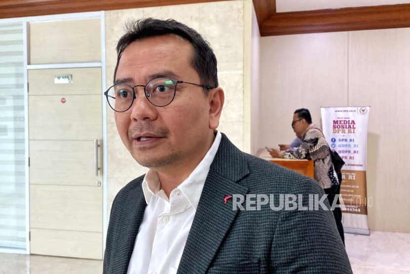 Ketua Komisi X DPR Syaiful Huda menilai, menghapus Pramuka sebagai ekskul yang wajib diikuti peserta didik merupakan langkah kebablasan.