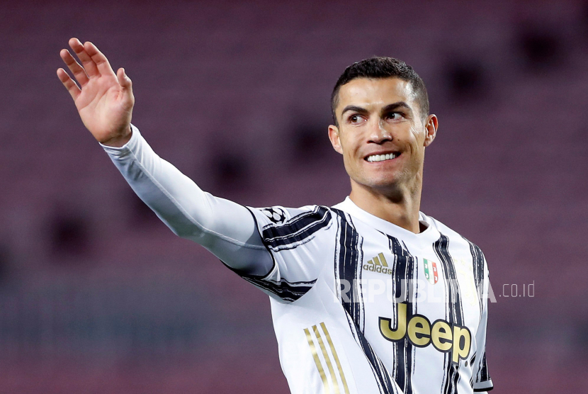 Informasi Christiano Ronaldo mualaf bertebaran di media sosial 