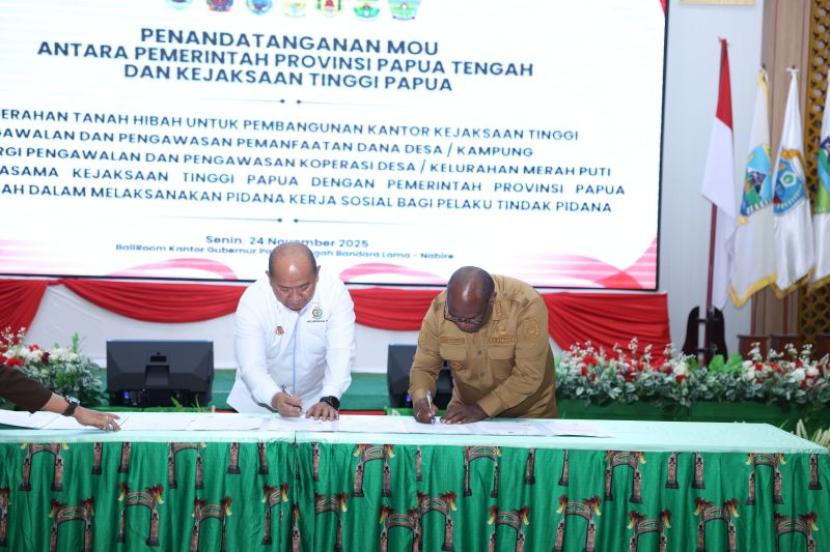 Pemprov Papua Tengah Hibahkan Tanah untuk Pembangunan Kantor Kejati
