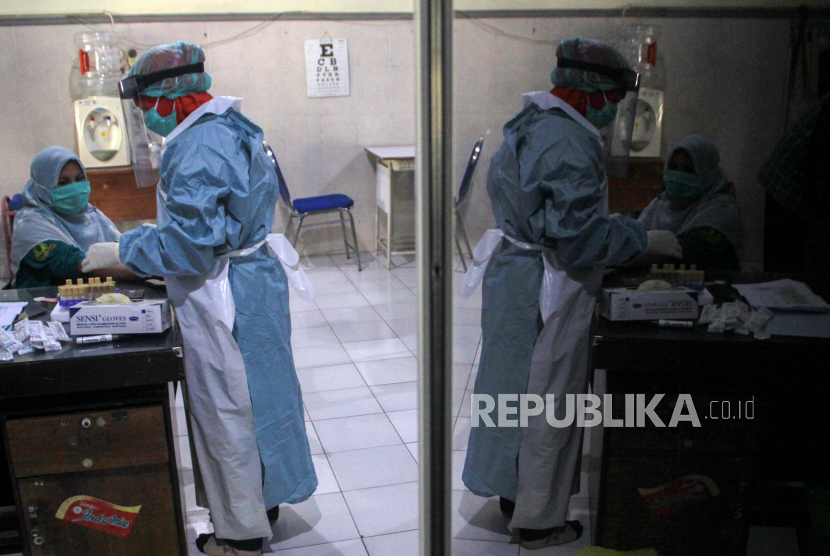 Kota Surabaya menjadi penyumbang terbanyak dengan 188 pasien Covid-19 di Jatim (Foto: ilustrasi Covid-19)