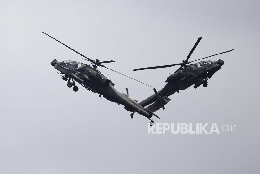 Tiga tentara AS tewas dalam kecelakaan dua helikopter Apache yang bertabrakan di udara pada Kamis (27/4/2023) di Alaska, telah berhasil diidentifikasi.