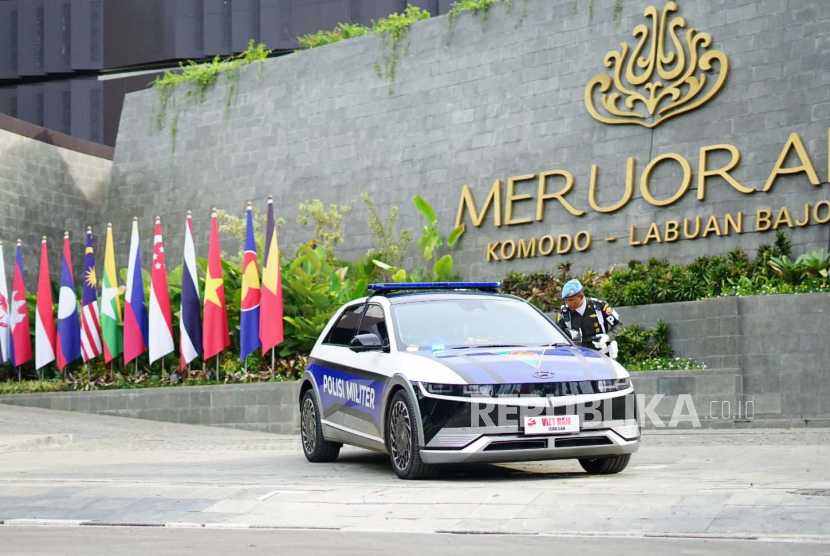PT Hyundai Motors Indonesia (HMID) resmi memulai dukungannya terhadap penyelenggaraan ASEAN Summit (KTT ASEAN) 2023 dengan menyediakan 117 unit Ioniq 5 sebagai kendaraan operasional resmi bagi para delegasi, termasuk untuk keperluan mobilitas menteri, protokol, dan keamanan serta sebagai kendaraan penyelamatan (rescue vehicle) bagi para tamu VVIP dan pasangannya.