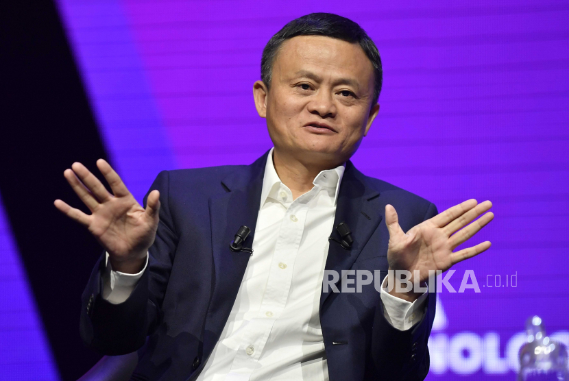  (FILE) Jack Ma, salah satu pendiri Alibaba Group di Vivatech startups and innovation fair, di Paris, Prancis, 16 Mei 2019 (diterbitkan ulang 07 Januari 2023). Ant Group mengumumkan pada 07 Januari 2023 perombakan struktur kepemilikan sahamnya dengan sepuluh orang sekarang untuk menjalankan hak suara mereka secara mandiri dan tidak lagi bertindak bersama saat menggunakan hak suara mereka.