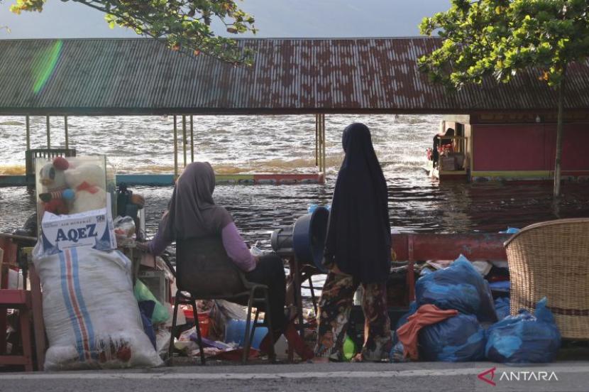 Gubernur: Optimalkan penanganan korban bencana seiring cuaca membaik.