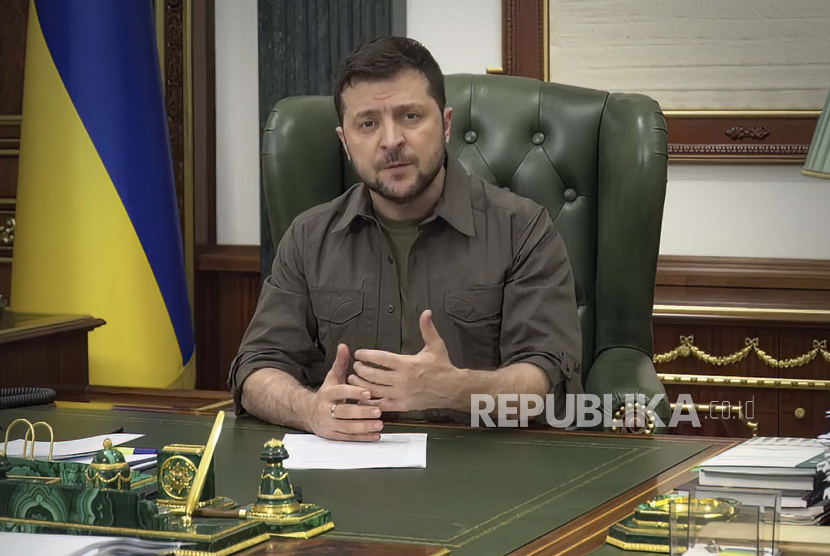 residen Ukraina Volodymyr Zelenskyy pada Kamis (17/3/2022) memperingatkan kepada para tentara bayaran untuk tidak bergabung dengan Rusia