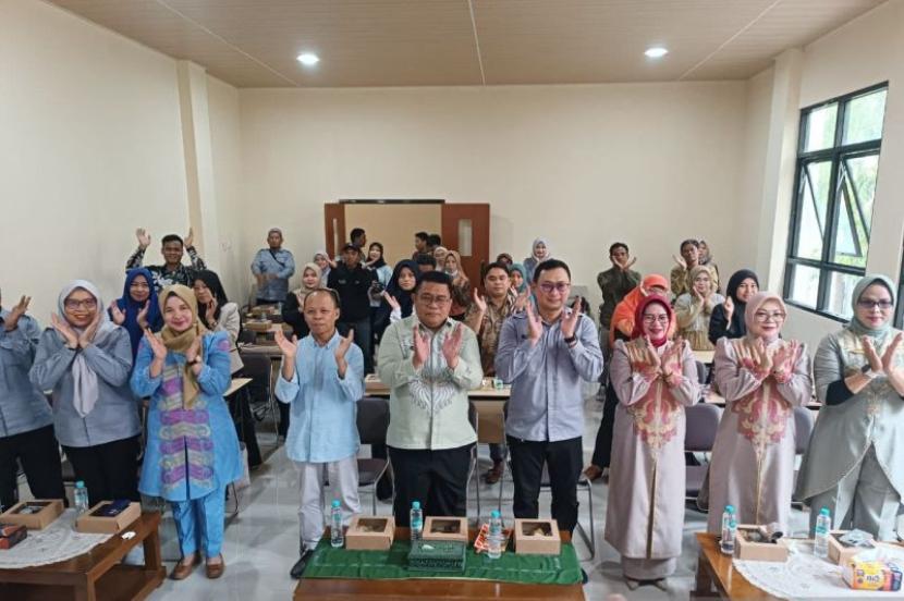 Pemkab Gorontalo Gelar Pelatihan Bisnis dan Kurasi Produk IKM