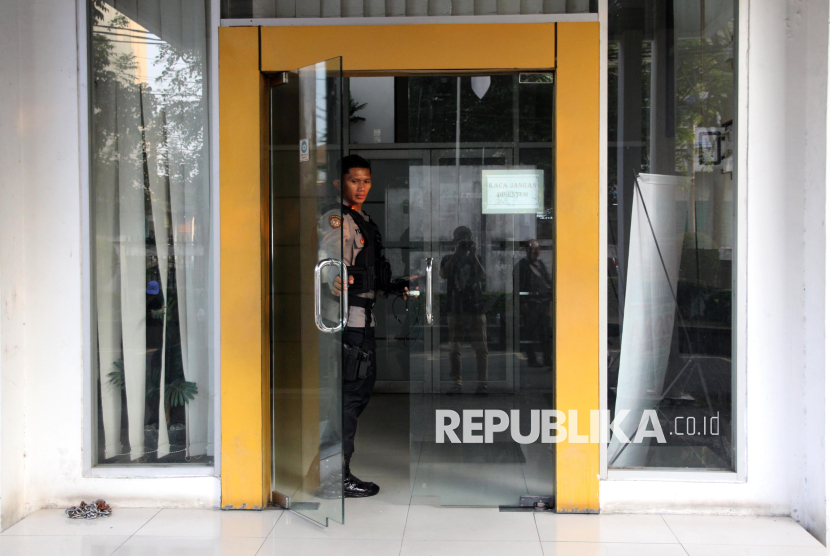 Penyidik KPK Geledah Kantor PUPR Provinsi Sumatera Utara