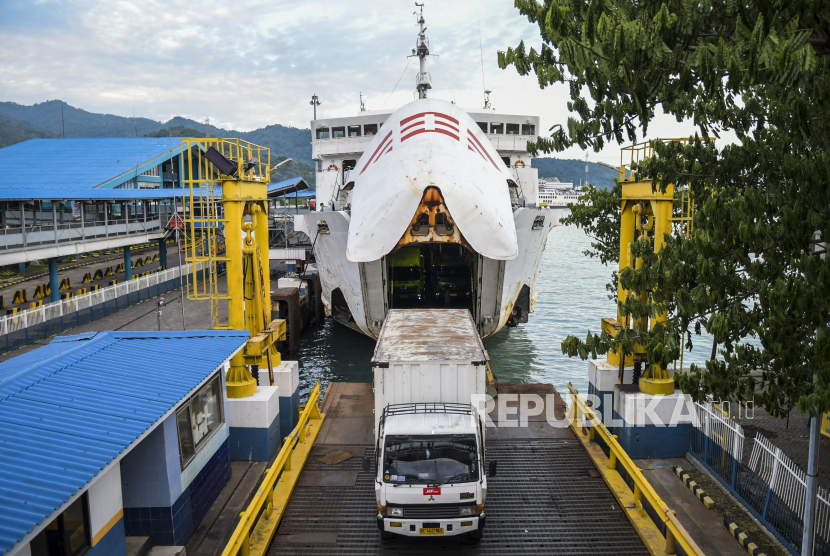 Penumpang Kapal Ferry di Pelabuhan Bakauheni Meningkat. Foto: Pelabuhan Bakauheni