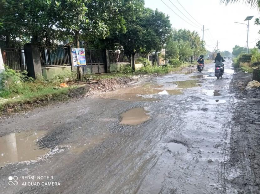 Jalan Rusak Sambut Pemudik di Lamongan, PU Bina Marga Minta Maaf