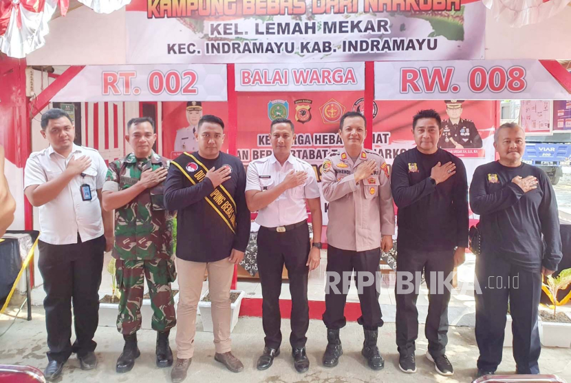 Peresmian pencanangan Kelurahan Lemahmekar di Kecamatan Indramayu, Kabupaten Indramayu, Jawa Barat, sebagai Kampung Bebas Narkoba, Rabu (23/8/2023). 