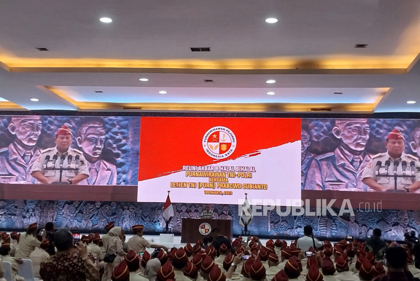 Ketua Umum Partai Gerindra , Prabowo Subianto hadiri Reuni Akbar dan Halal Bihalal Purnawirawan Pejuang Indonesia Raya (PPIR) di Jogja Expo Center (JEC), Yogyakarta, Rabu (3/5/2023). 