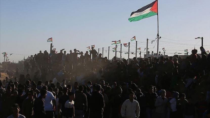 Penduduk kamp pengungsi Palestina terbesar di Lebanon merayakan keberhasilan kelompok perlawanan di Gaza dalam menghadapi serangan Israel - Anadolu Agency