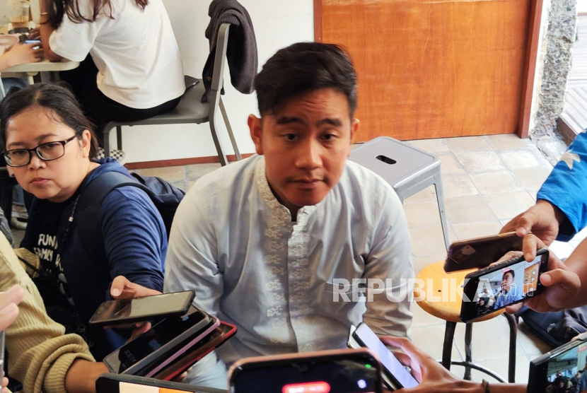 Wakil Presiden Gibran Rakabuming Raka dipecat PDIP.