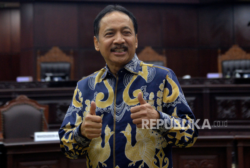 Hakim Konstitusi Suhartoyo. Suhartoyo terpilih menjadi Ketua MK menggantikan Anwar Usman.