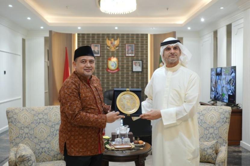 Walikota Makassar-Dubes Kuwait bahas peluang kerja sama lintas sektor.
