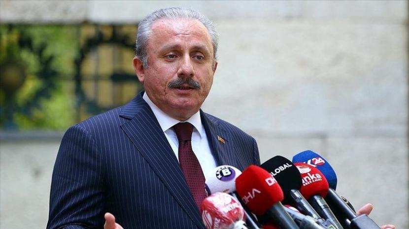 Ketua Parlemen Turki Mustafa Sentop menuduh Barat sebagai pelindung terorisme internasional.
