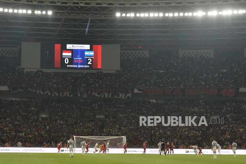 Suasana laga FIFA Matchday antara Indonesia vs Argentina di Stadion Gelora Bung Karno, Senayan, Jakarta, Senin (19/6/2023). Pada pertandingan itu Indonesia kalah dengan skor 0-2.