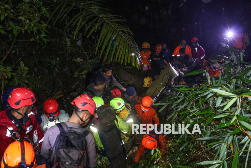 Satu Jenazah Korban Pesawat ATR 42-500 Berhasil Dievakuasi