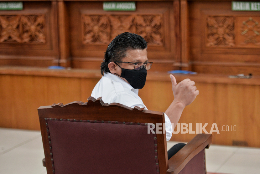 Terdakwa Ferdy Sambo  saat menjalani sidang vonis kasus dugaan pembunuhan berencana terhadap Brigadir J di Pengadilan Negeri Jakarta Selatan, Senin (13/2/2023). Majelis Hakim menjatuhkan vonis terhadap terdakwa Ferdy Sambo dengan hukuman mati.